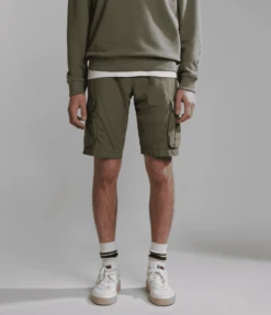 SHORT DA UOMO NAPAPIJRI N-NOVAS GREEN LICHEN NP0A4G5H GAE 10 SHORT DA UOMO NAPAPIJRI N-NOVAS GREEN LICHEN NP0A4G5H GAE -Attiva Moda Negozio 0074700 napapijri n novas green lichen gae