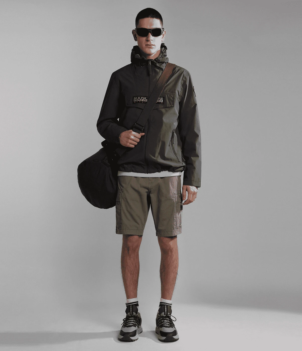 SHORT DA UOMO NAPAPIJRI N-NUS GREEN LICHEN NP0A4G5G GAE 4 SHORT DA UOMO NAPAPIJRI N-NUS GREEN LICHEN NP0A4G5G GAE - immagine 4