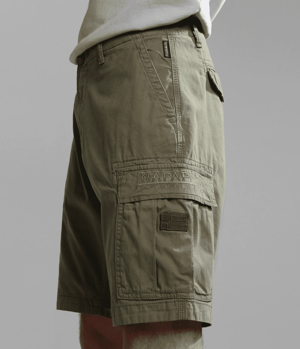 SHORT DA UOMO NAPAPIJRI N-NUS GREEN LICHEN NP0A4G5G GAE 7 SHORT DA UOMO NAPAPIJRI N-NUS GREEN LICHEN NP0A4G5G GAE - immagine 7