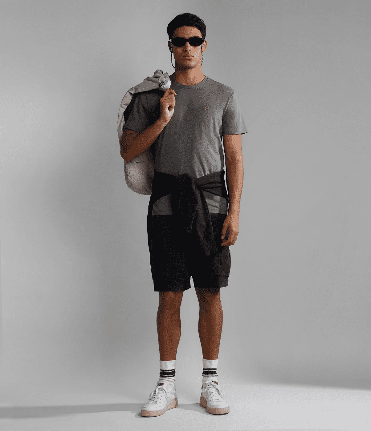 T-SHIRT A MANICA CORTA DA UOMO NAPAPIJRI SALIS SUM GRAY GRANIT H31 NP0A4H8D H31 4 T-SHIRT A MANICA CORTA DA UOMO NAPAPIJRI SALIS SUM GRAY GRANIT H31 NP0A4H8D H31 - immagine 4