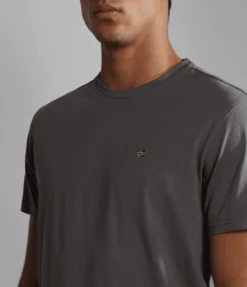 T-SHIRT A MANICA CORTA DA UOMO NAPAPIJRI SALIS SUM GRAY GRANIT H31 NP0A4H8D H31 11 T-SHIRT A MANICA CORTA DA UOMO NAPAPIJRI SALIS SUM GRAY GRANIT H31 NP0A4H8D H31 -Attiva Moda Negozio 0074790 napapijri salis ss sum gray granit h31 h31