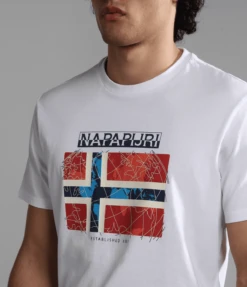 T-SHIRT A MANICA CORTA DA UOMO NAPAPIJRI S-GUIRO BRIGHTWHITE 002 NP0A4H22 002 -Attiva Moda Negozio 0074870 napapijri s guiro brightwhite 002 002