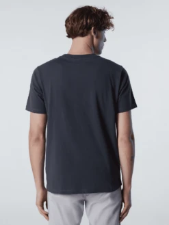 T-SHIRT A MANICA CORTA DA UOMO NORTH SAILS GRAPHIC ASPHALT 692837 0952 9 T-SHIRT A MANICA CORTA DA UOMO NORTH SAILS GRAPHIC ASPHALT 692837 0952 -Attiva Moda Negozio 0075103 t shirt a manica corta da uomo north sails graphic asphalt 692837 0952