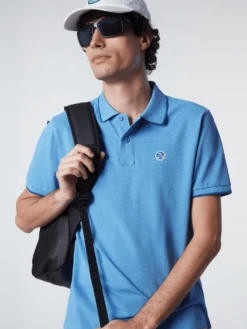 POLO DA UOMO NORTH SAILS GRAPHIC CORNFLOWER BLUE 692397 0819 -Attiva Moda Negozio 0075819 polo da uomo north sails graphic cornflower blue 692397 0819