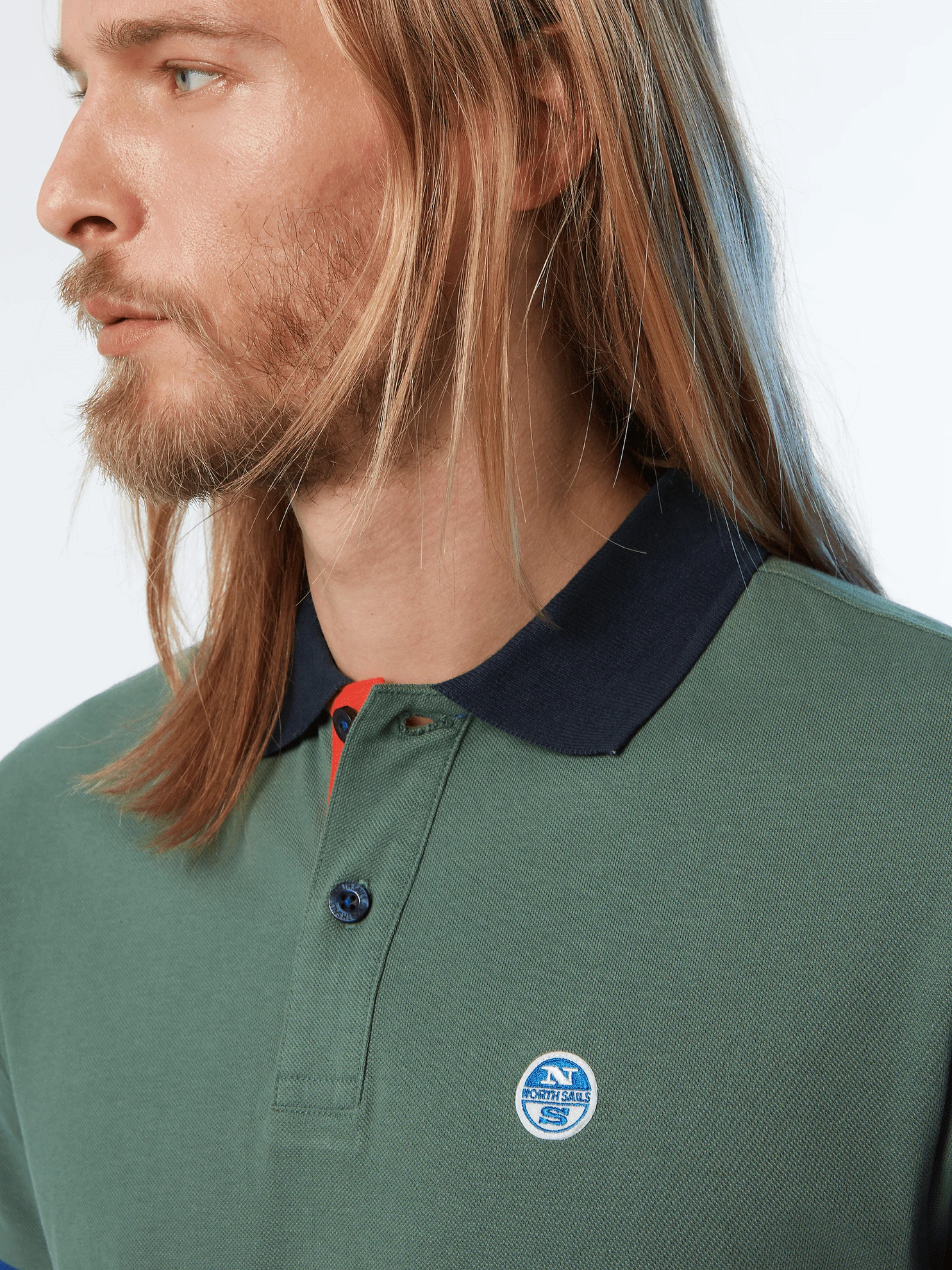 POLO DA UOMO NORTH SAILS GRAPHIC MILITARY GREEN 692398 0813 6 POLO DA UOMO NORTH SAILS GRAPHIC MILITARY GREEN 692398 0813 - immagine 6