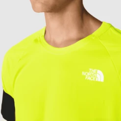 T-SHIRT A MANICA CORTA DA UOMO THE NORTH FACE BOLT TECH TEE LEDYELLBLK NF0A825G FM9 18 T-SHIRT A MANICA CORTA DA UOMO THE NORTH FACE BOLT TECH TEE LEDYELLBLK NF0A825G FM9 -Attiva Moda Negozio 0080283 t shirt a manica corta da uomo the north face bolt tech tee ledyellblk nf0a825g fm9